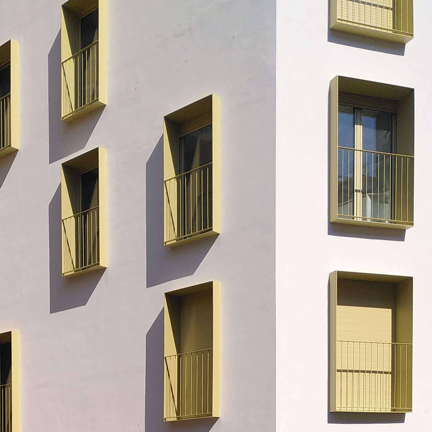 Estudi NUS - Obra nova plurifamiliar a Blanes - Dialogar